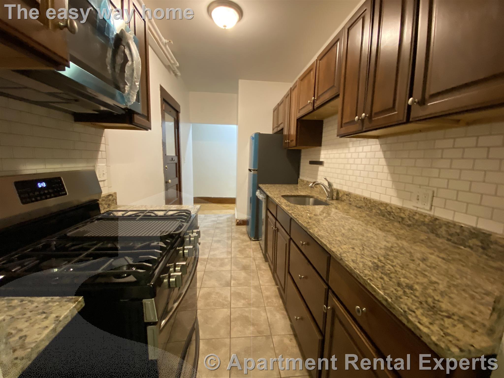 2 bed, 1 bath apartment for rent at 3 Linnaean St Unit 22, Porter Square — photo 2 of 13