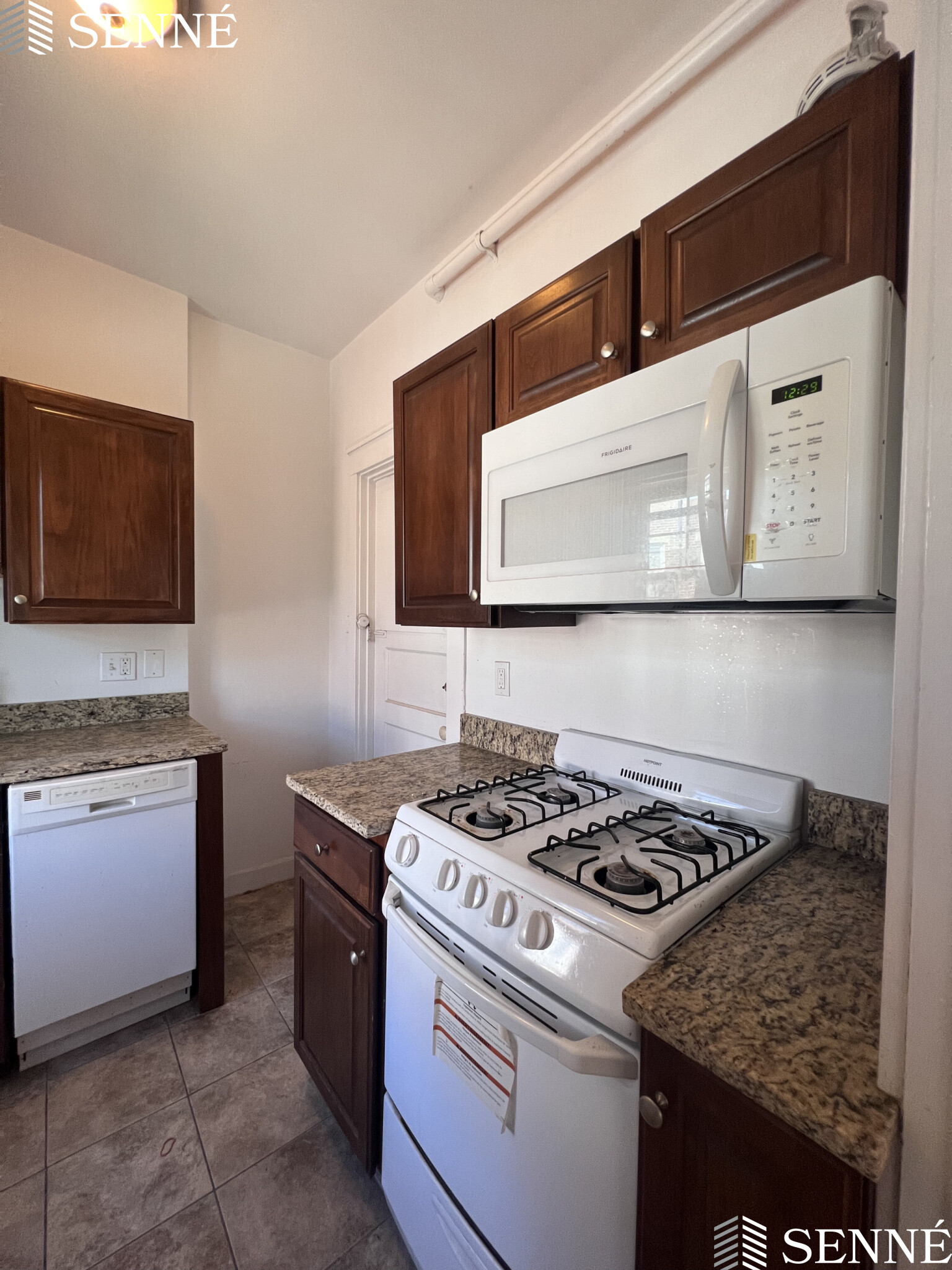 2 bed, 1 bath apartment for rent at 3 Linnaean St Unit 44, Neighborhood Nine — photo 3 of 22