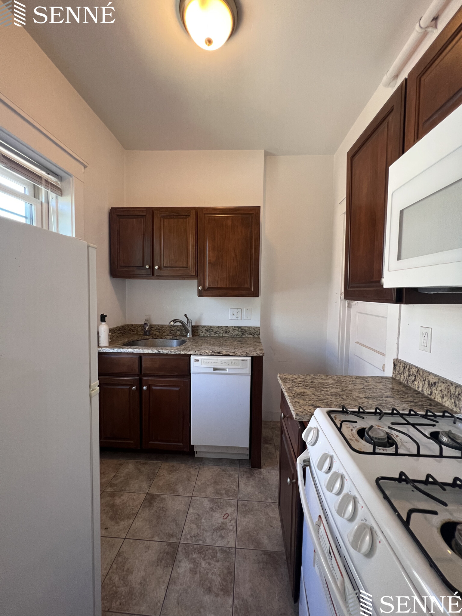 2 bed, 1 bath apartment for rent at 3 Linnaean St Unit 44, Neighborhood Nine