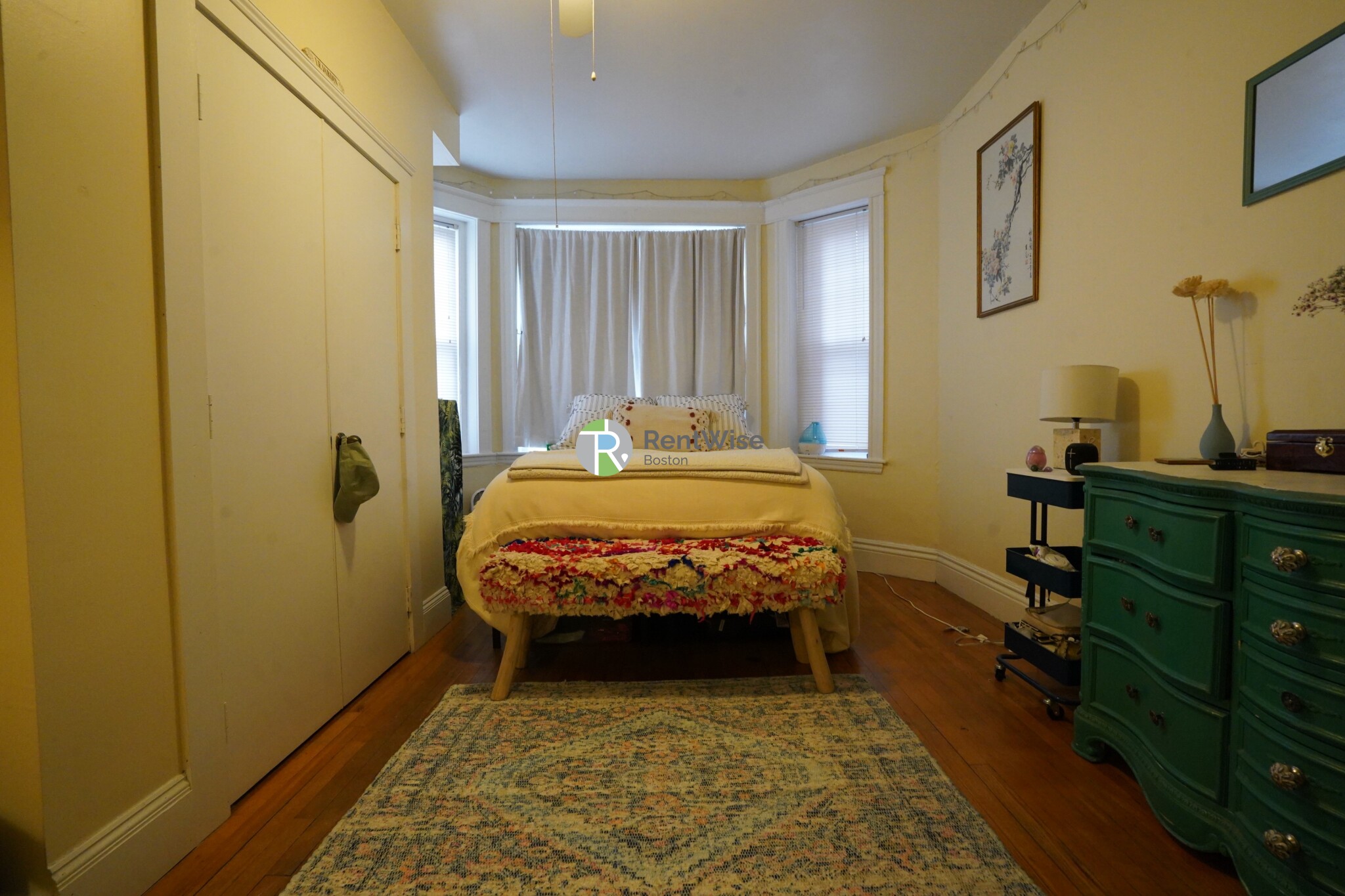 Studio bed, 1 bath apartment for rent at 3 Lorraine Ter Unit 8, Allston — photo 4 of 12
