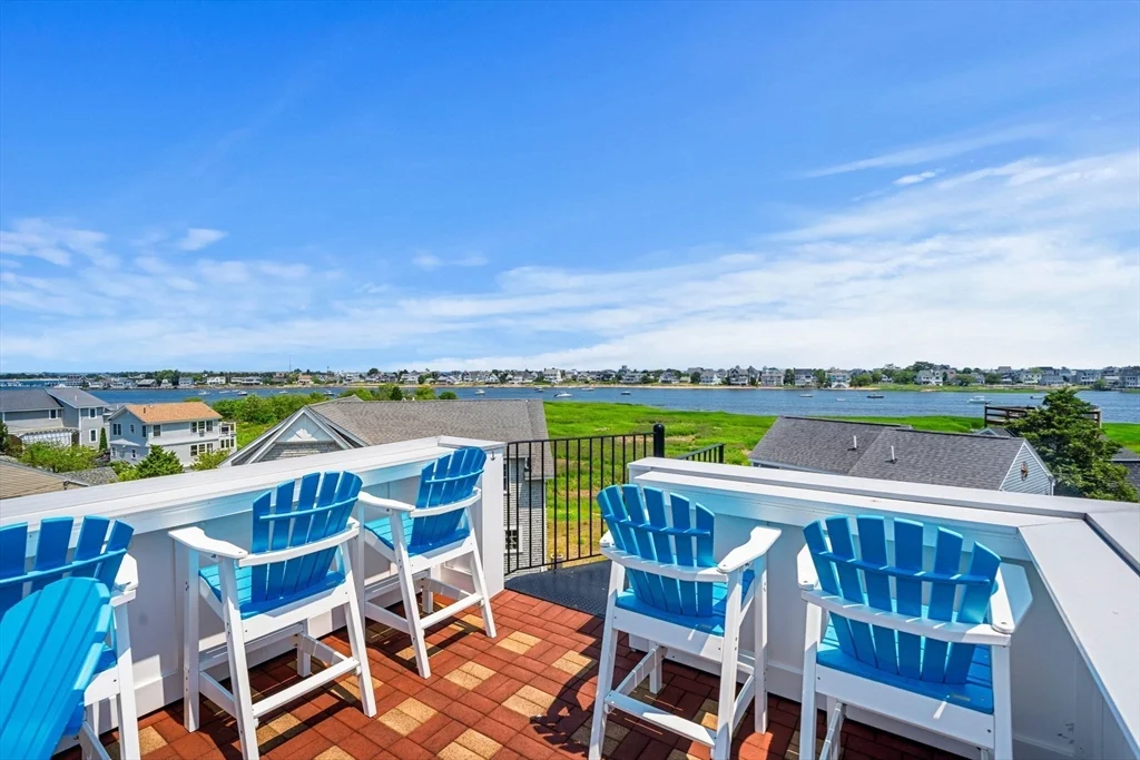 2 bed, 3 bath apartment for rent at 3 Louise St, Newburyport — photo 34 of 42