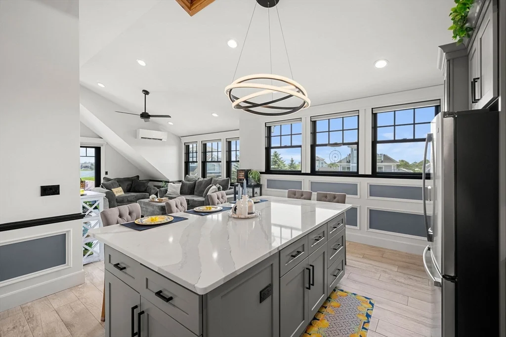 2 bed, 3 bath apartment for rent at 3 Louise St, Newburyport — photo 8 of 42