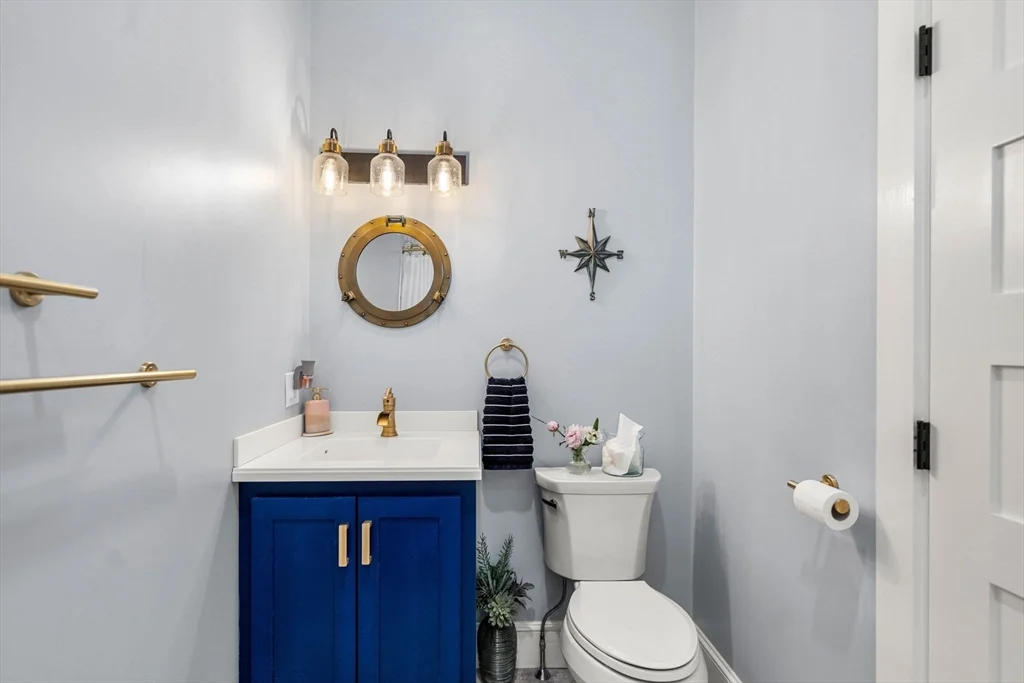 2 bed, 3 bath apartment for rent at 3 Louise St, Newburyport — photo 22 of 42