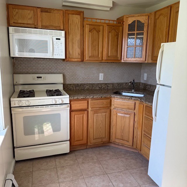 3 bed, 1 bath apartment for rent at 3 Lower Beacon St Unit 1, Maynard — photo 6 of 7