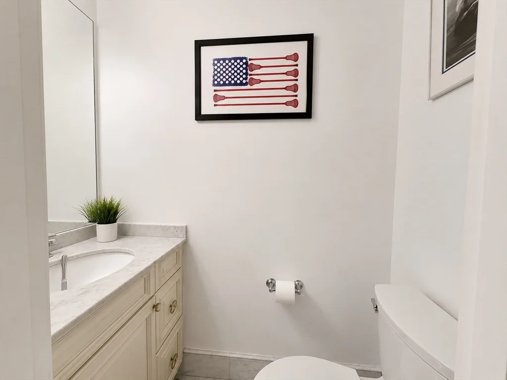 4 bed, 2 bath apartment for rent at 3 M St Unit 2, South Boston — photo 8 of 20