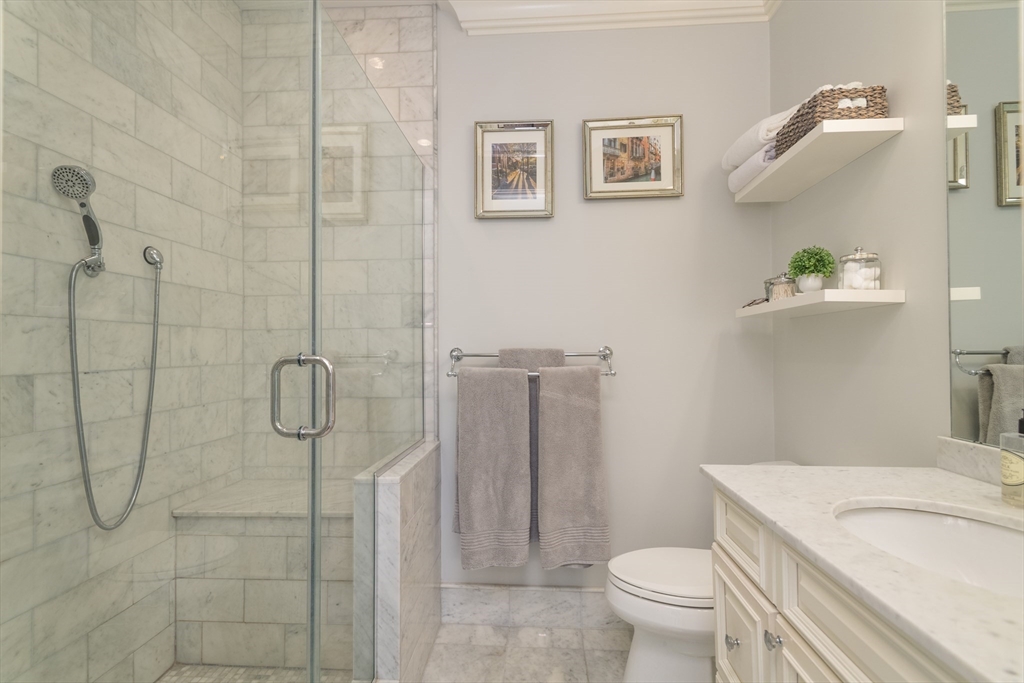 2 bed, 2 bath apartment for rent at 3 M St Unit 4, South Boston — photo 8 of 15