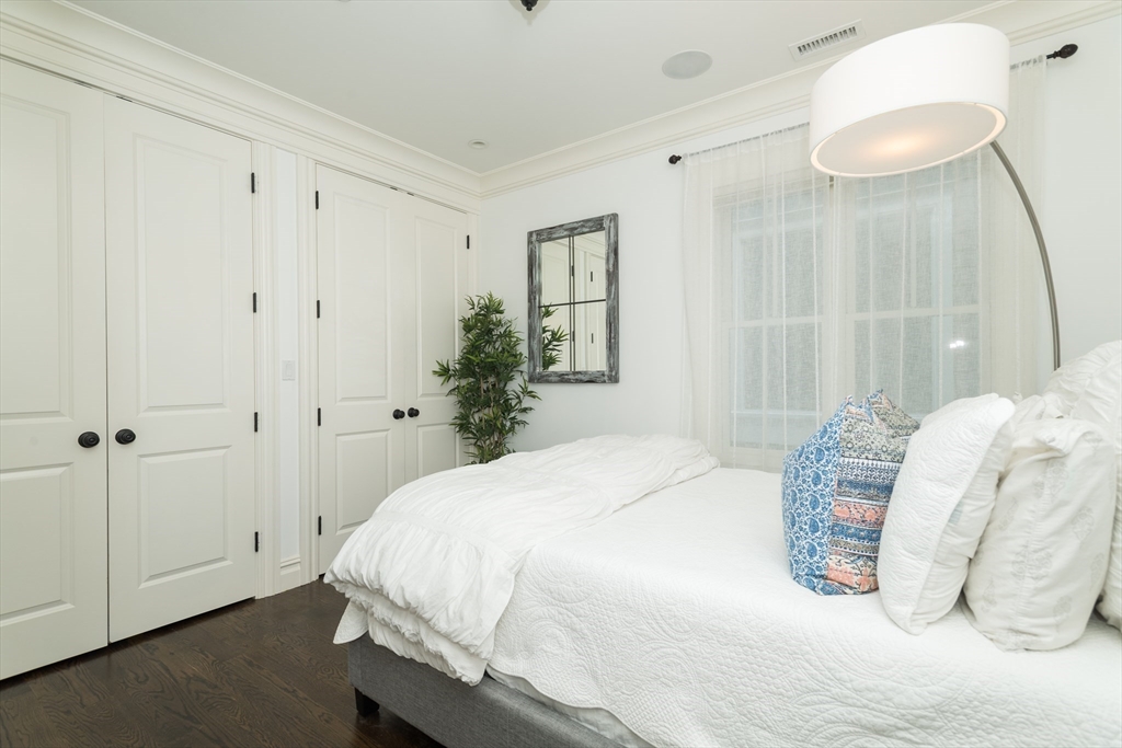 2 bed, 2 bath apartment for rent at 3 M St Unit 4, South Boston — photo 9 of 15