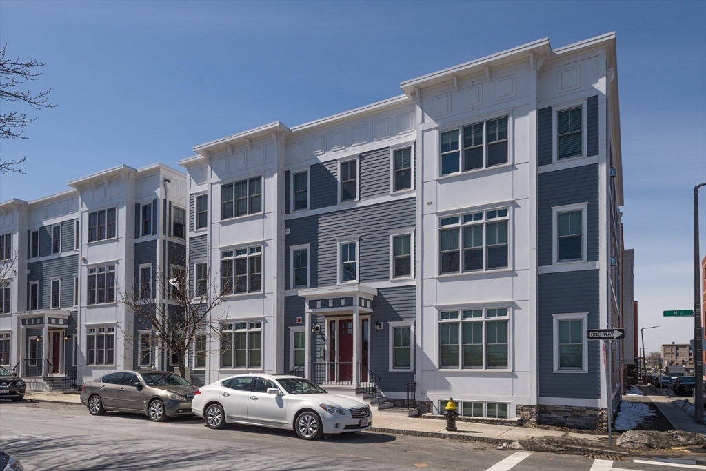 2 bed, 2 bath apartment for rent at 3 M St Unit 4, South Boston — photo 13 of 15