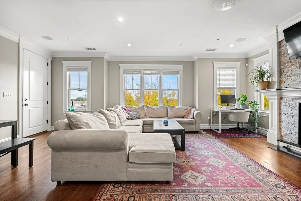 2 bed, 2 bath apartment for rent at 3 M St Unit 6, South Boston — photo 2 of 28