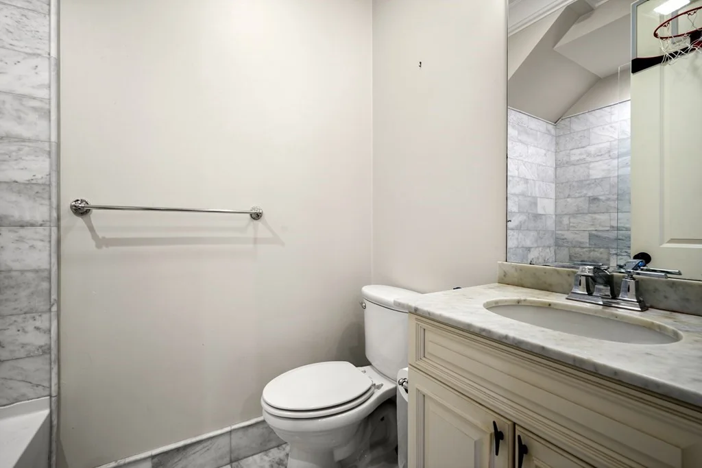 2 bed, 2 bath apartment for rent at 3 M St Unit 6, South Boston — photo 18 of 28