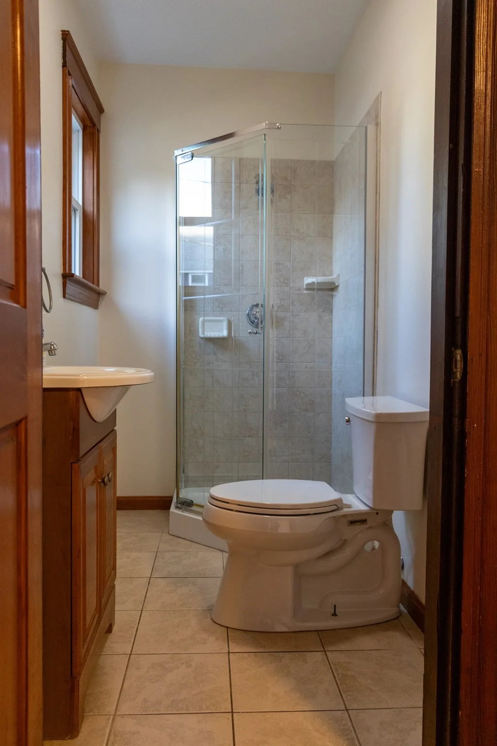 4 bed, 2 bath apartment for rent at 3 Mansfield St Unit A, Framingham — photo 6 of 11