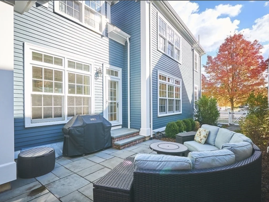 2 bed, 2 bath apartment for rent at 3 Maple St Unit 3, Medfield — photo 38 of 42