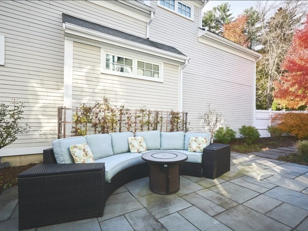 2 bed, 2 bath apartment for rent at 3 Maple St Unit 3, Medfield — photo 37 of 42