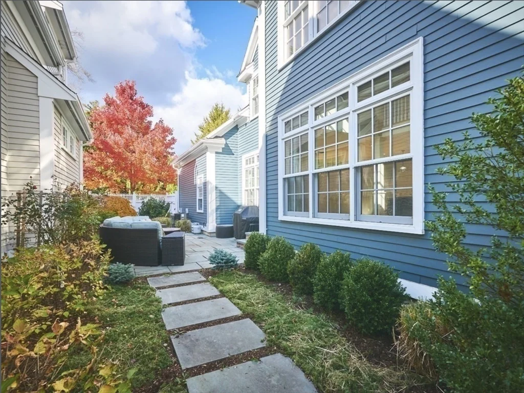 2 bed, 2 bath apartment for rent at 3 Maple St Unit 3, Medfield — photo 36 of 42