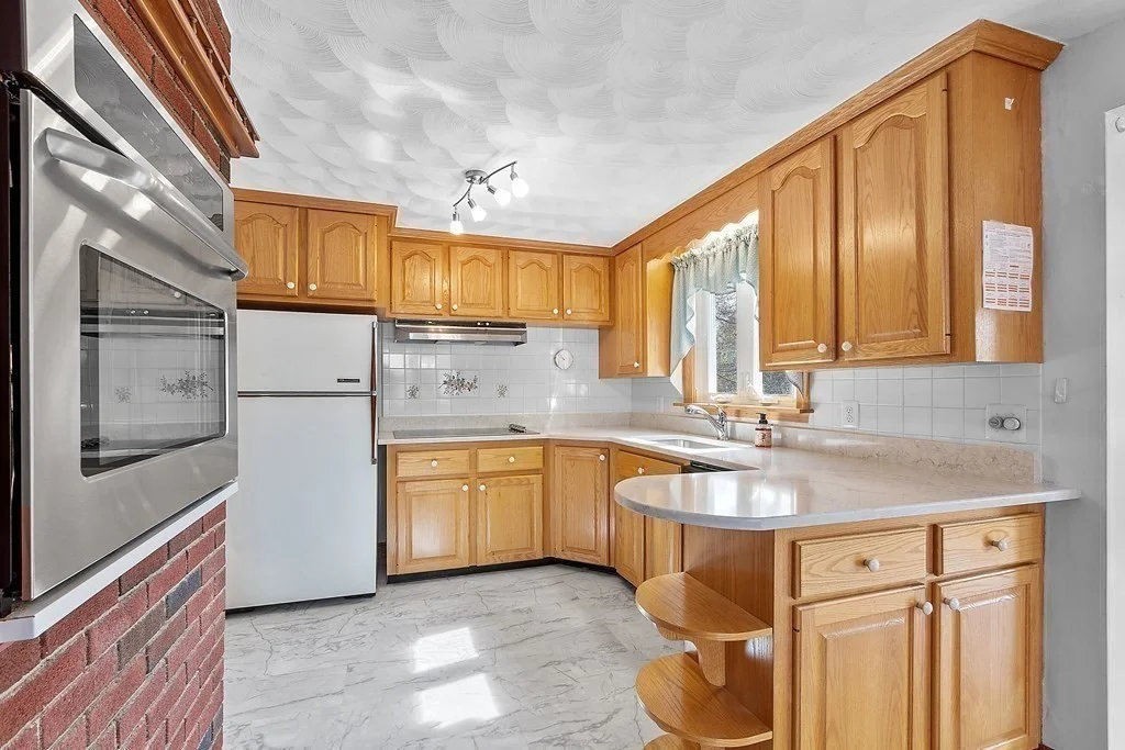 3 bed, 1 bath apartment for rent at 3 Melo Rd Unit 3, Woburn — photo 12 of 21