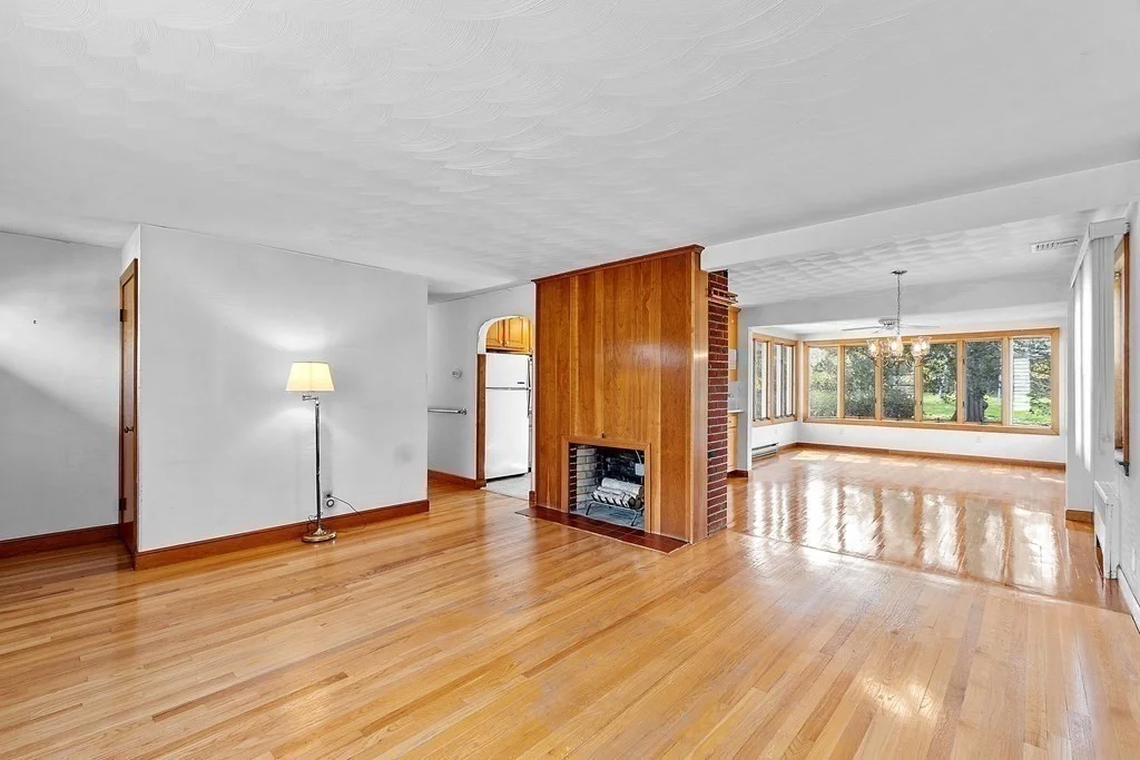 3 bed, 1 bath apartment for rent at 3 Melo Rd Unit 3, Woburn — photo 14 of 21