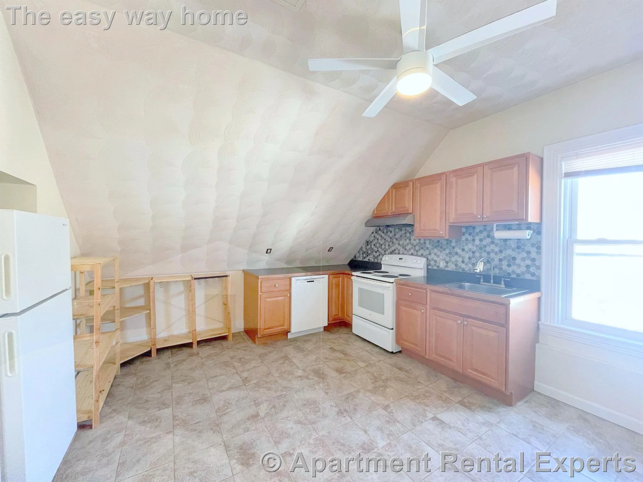1 bed, 1 bath apartment for rent at 3 Meridian Pkwa Unit 3, Malden Center — photo 3 of 10