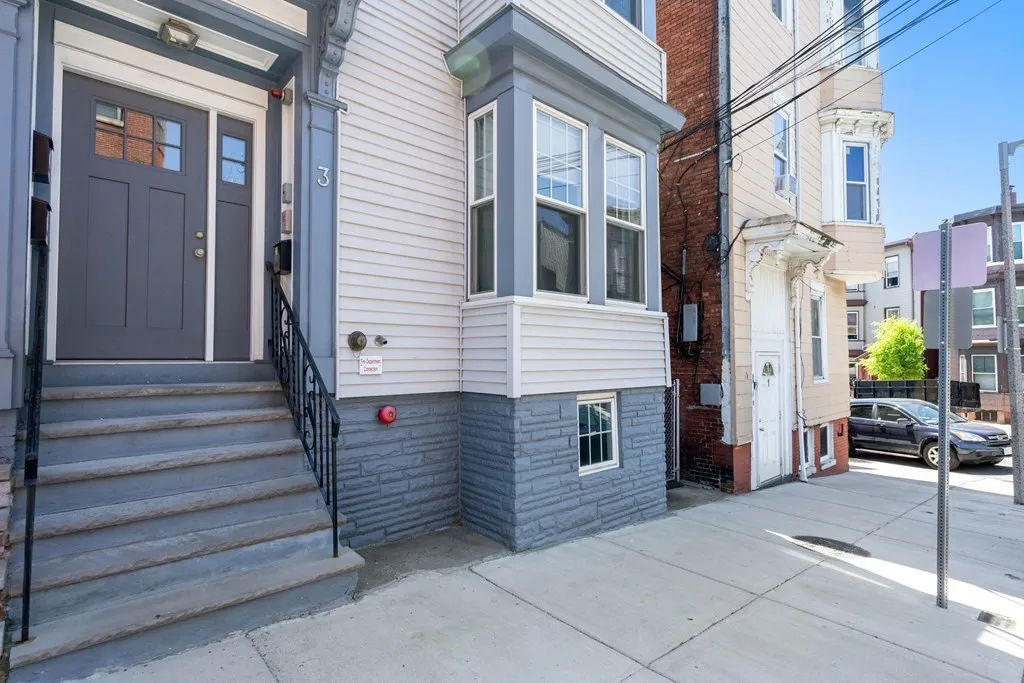 2 bed, 1 bath apartment for rent at 3 Monmouth St Unit 2, East Boston — photo 15 of 15