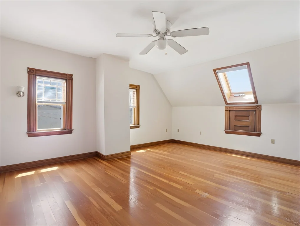 2 bed, 1 bath apartment for rent at 3 Monmouth St Unit 5, Spring Hill — photo 2 of 29