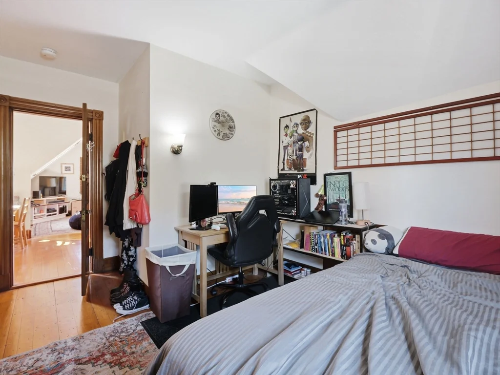 2 bed, 1 bath apartment for rent at 3 Monmouth St Unit 5, Spring Hill — photo 17 of 29