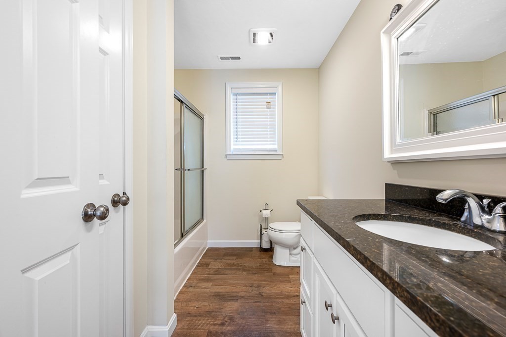 3 bed, 2 bath apartment for rent at 3 Moore Dr, Millbury — photo 21 of 27