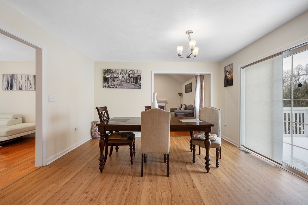 3 bed, 2 bath apartment for rent at 3 Moore Dr, Millbury — photo 5 of 27