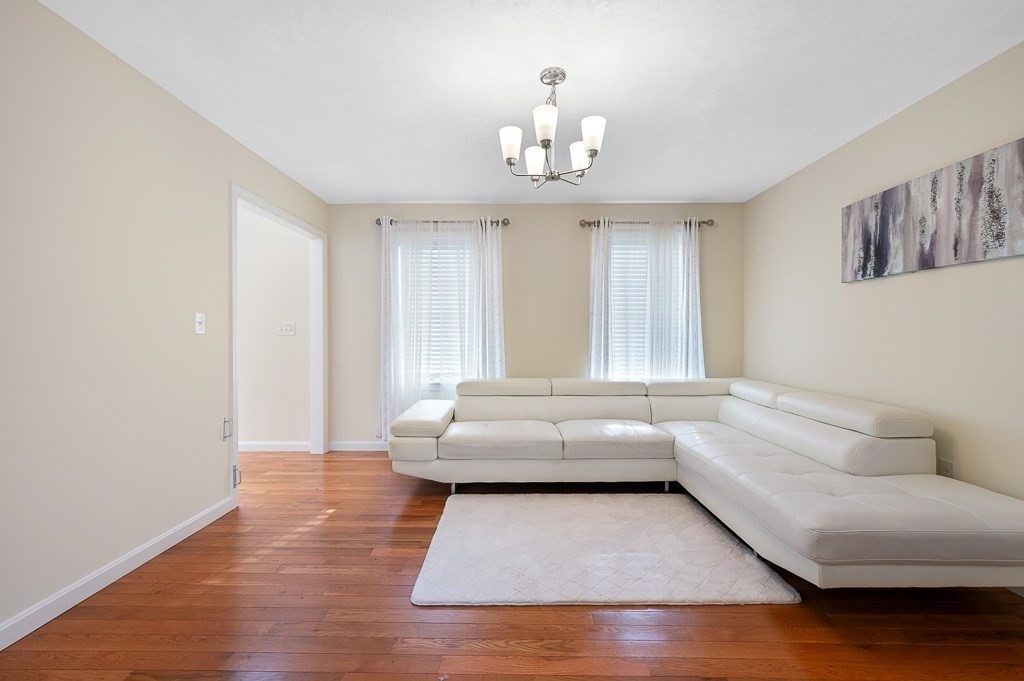 3 bed, 2 bath apartment for rent at 3 Moore Dr, Millbury — photo 8 of 27