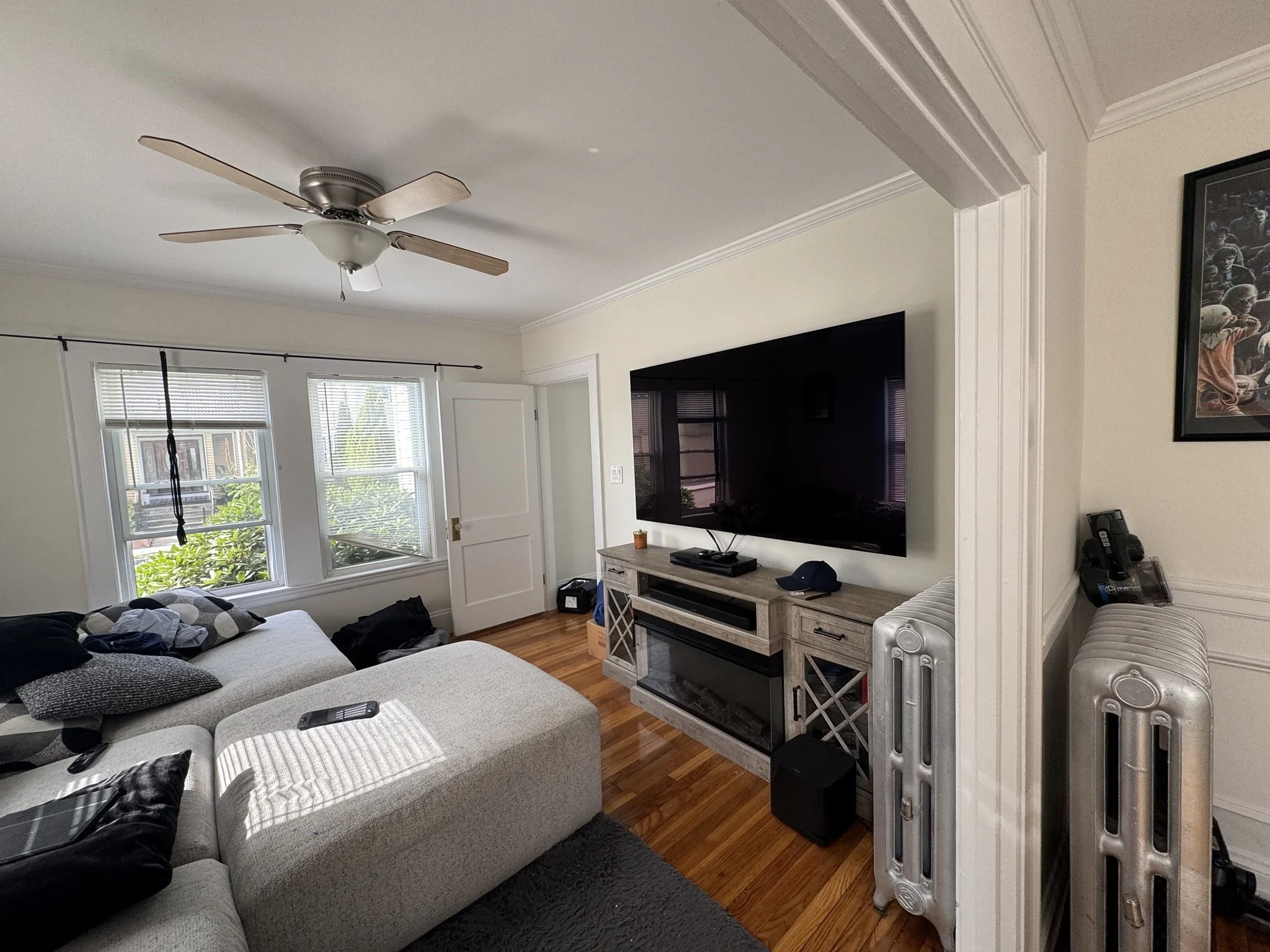 2 bed, 1 bath apartment for rent at 3 Morse St Unit 1, Newton Corner — photo 2 of 11
