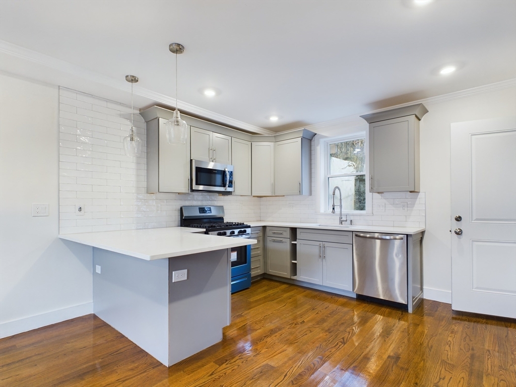 2 bed, 1.5 bath apartment for rent at 3 Morton Pl Unit 1A, East Boston — photo 1 of 7