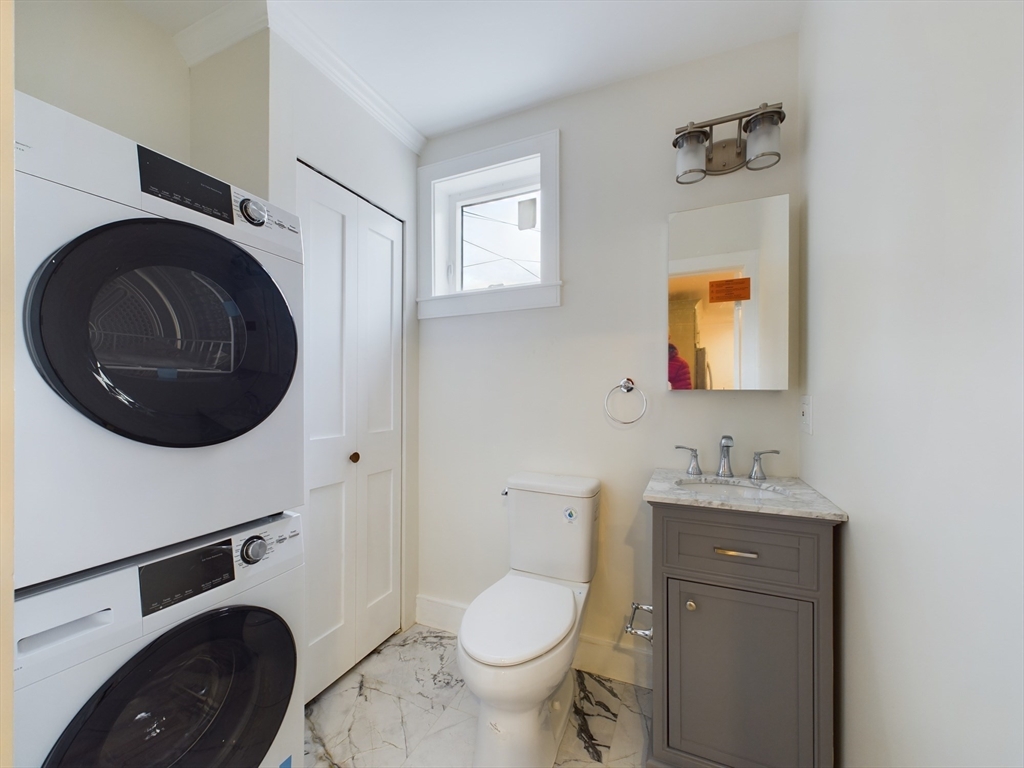2 bed, 1.5 bath apartment for rent at 3 Morton Pl Unit 1A, East Boston — photo 4 of 7