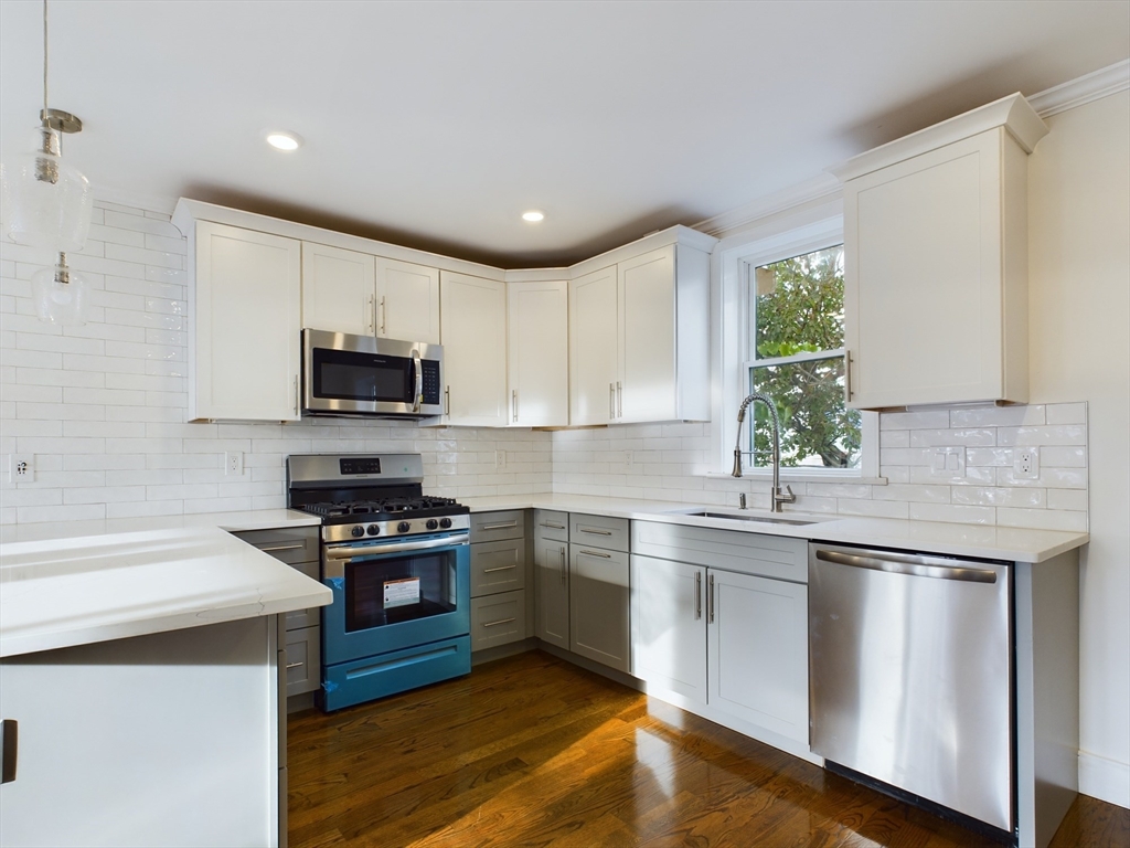 2 bed, 1.5 bath apartment for rent at 3 Morton Pl Unit 2, East Boston — photo 1 of 10