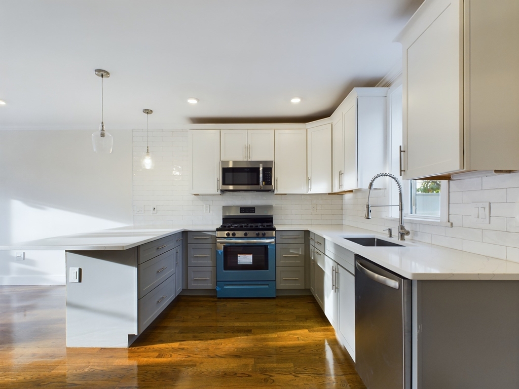 2 bed, 1.5 bath apartment for rent at 3 Morton Pl Unit 2, East Boston — photo 4 of 10