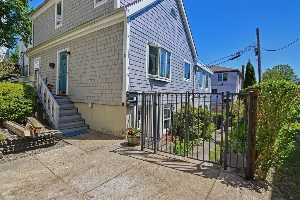 2 bed, 1 bath apartment for rent at 3 Mount Washington Pl Unit 1, South Boston — photo 15 of 16