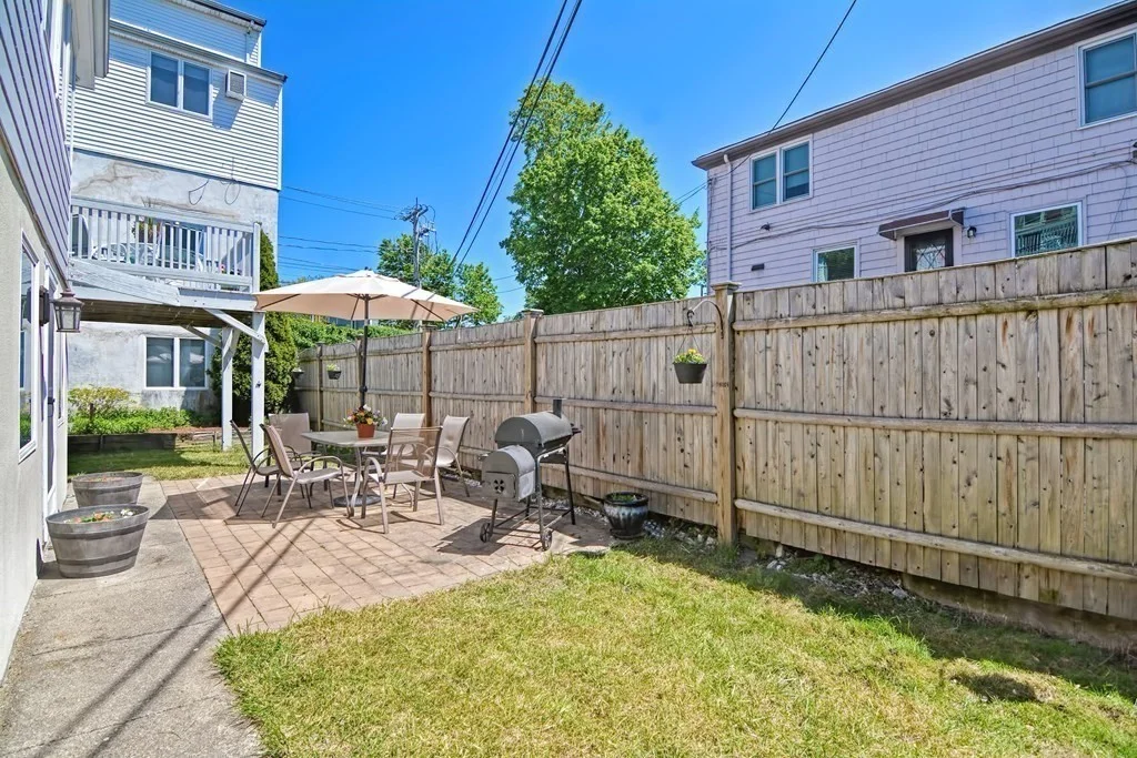 2 bed, 1 bath apartment for rent at 3 Mount Washington Pl Unit 1, South Boston — photo 10 of 16
