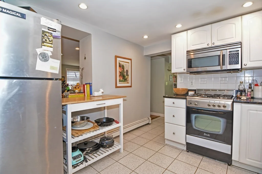 2 bed, 1 bath apartment for rent at 3 Mount Washington Pl Unit 1, South Boston — photo 5 of 16