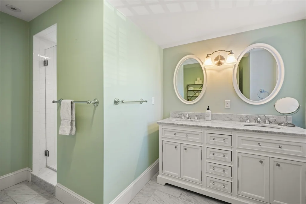 3 bed, 2 bath apartment for rent at 3 Mount Vernon Sq Unit 2, Beacon Hill — photo 29 of 34
