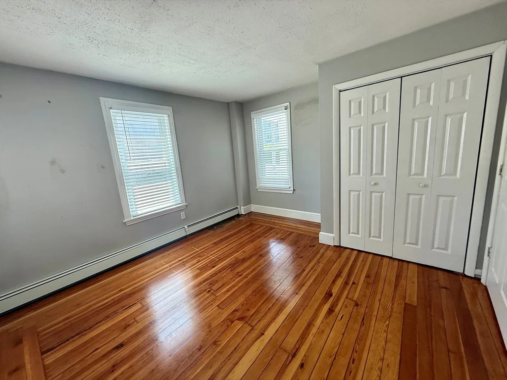 2 bed, 1 bath apartment for rent at 3 Murray St Unit 1, Downtown — photo 14 of 15
