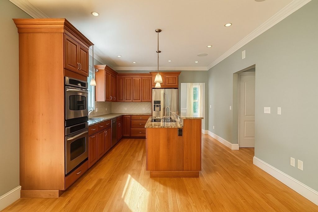 5 bed, 3 bath apartment for rent at 3 Myrna Rd, Lexington — photo 16 of 38