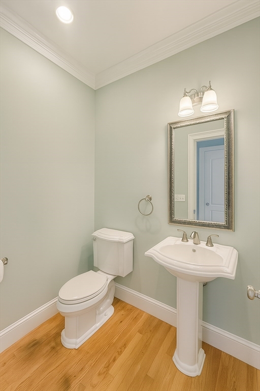 5 bed, 3 bath apartment for rent at 3 Myrna Rd, Lexington — photo 19 of 38