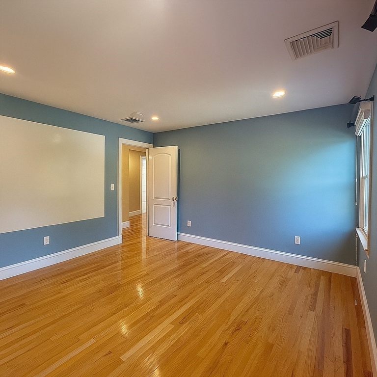 5 bed, 3 bath apartment for rent at 3 Myrna Rd, Lexington — photo 30 of 38