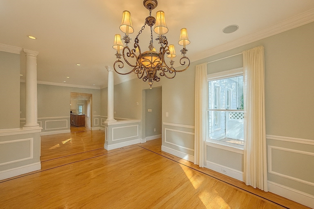 5 bed, 3 bath apartment for rent at 3 Myrna Rd, Lexington — photo 9 of 38