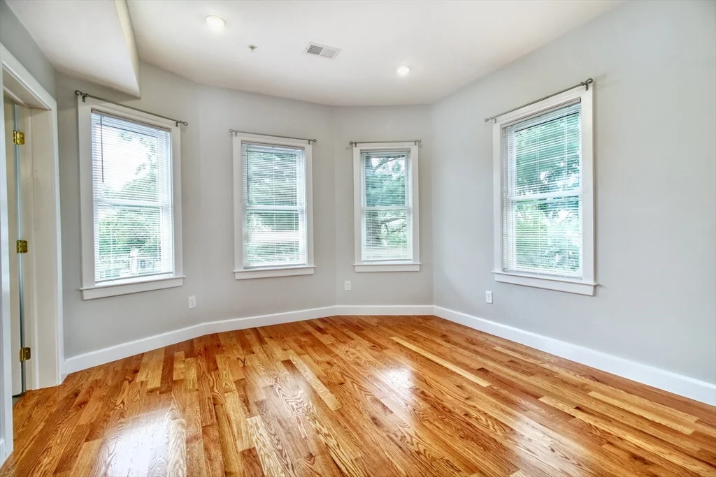 2 bed, 2 bath apartment for rent at 3 Neilon Park Unit 3, Malden — photo 4 of 12