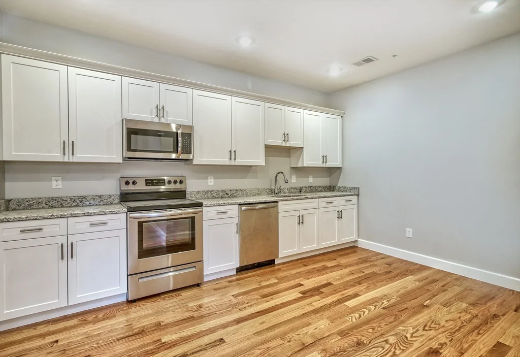 2 bed, 2 bath apartment for rent at 3 Neilon Park Unit 3, Malden — photo 2 of 12