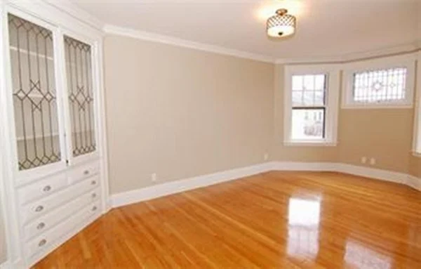 2 bed, 1 bath apartment for rent at 3 Newport Rd Unit 4, Baldwin — photo 7 of 10