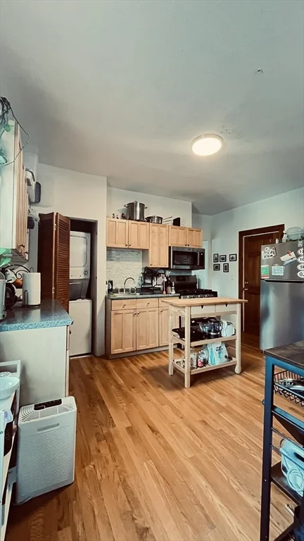 2 bed, 1 bath apartment for rent at 3 Nira Unit 2, Mission Hill — photo 4 of 9
