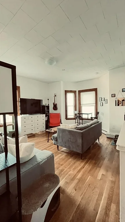 2 bed, 1 bath apartment for rent at 3 Nira Unit 2, Mission Hill — photo 3 of 9