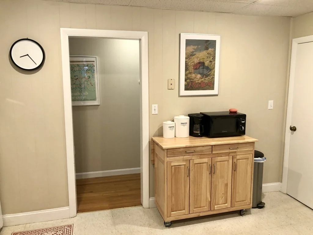 2 bed, 1 bath apartment for rent at 3 Oak Ter Unit 301, Spring Hill — photo 8 of 20