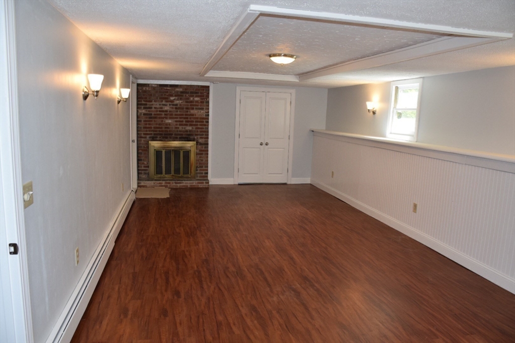 3 bed, 1 bath apartment for rent at 3 Old Village Rd, Fiskdale — photo 12 of 12