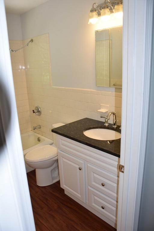 3 bed, 1 bath apartment for rent at 3 Old Village Rd, Fiskdale — photo 9 of 12