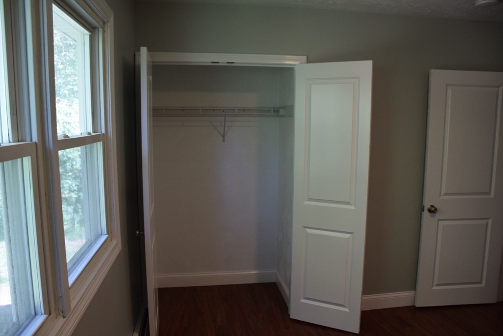 3 bed, 1 bath apartment for rent at 3 Old Village Rd, Fiskdale — photo 8 of 12